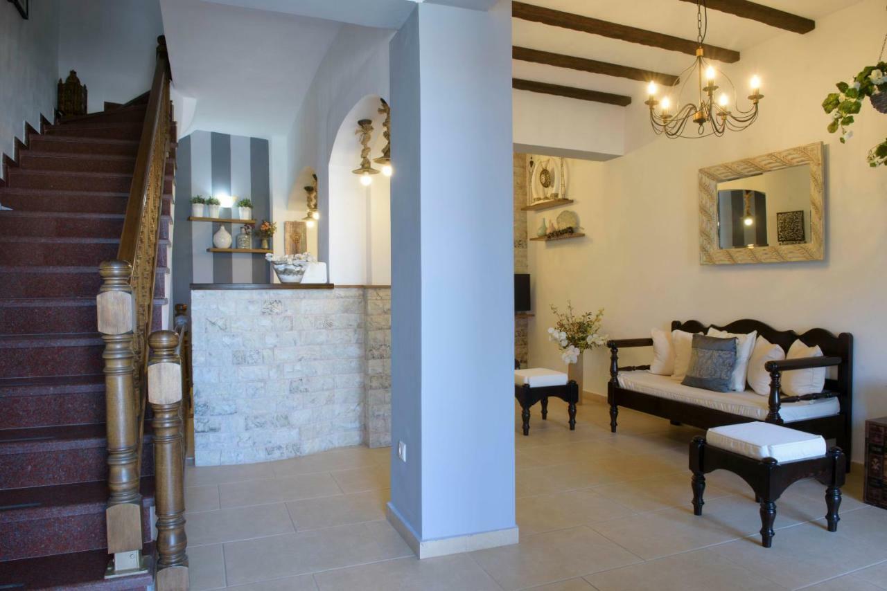 אמוליאני Apart Boutique Giorgos מראה פנימי תמונה
